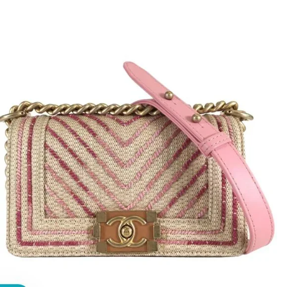 Chanel Boy Bag - Picture 1 of 6